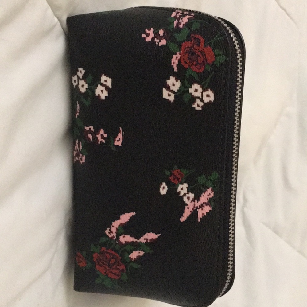 Coach Cosmetic makeup